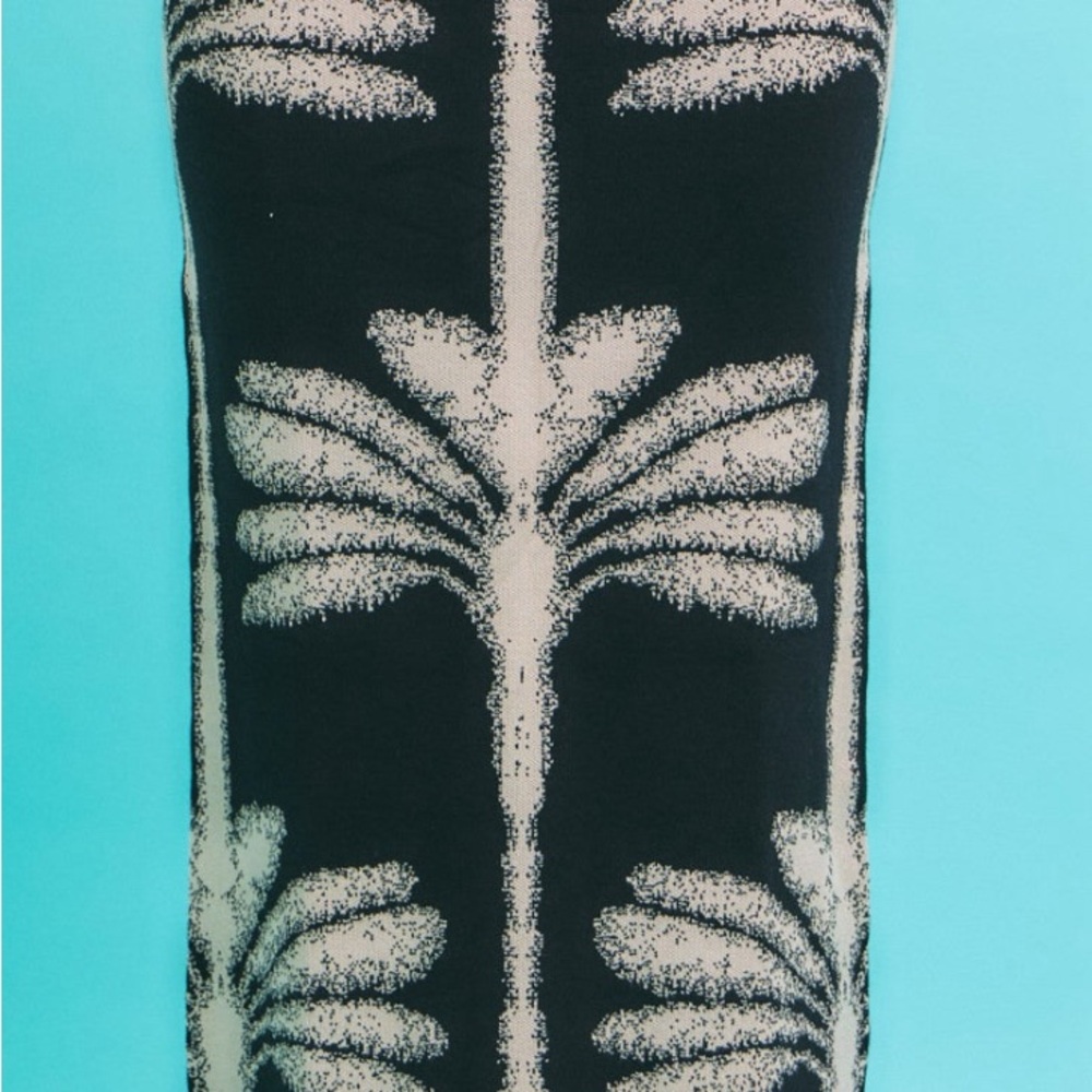 In Your Palms Printed Knit Set - Picture 5 of 7
